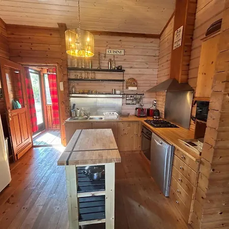 En Bois Sur Grand Parc Arbore Proche De L Ocean Holiday home Vendays-Montalivet