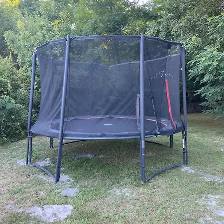 En Bois Sur Grand Parc Arbore Proche De L Ocean بيت للعطل *